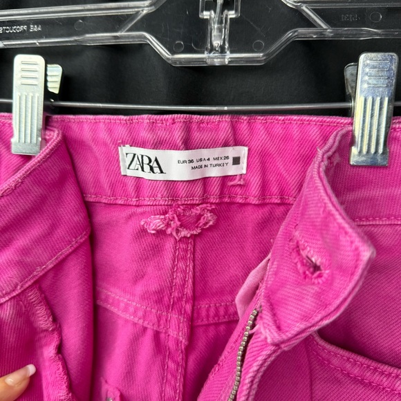 Zara Fuchsia Pink Jeans Size 4. EUC - Picture 9 of 14